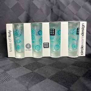 New Circleware Design 2.5 Oz Shot glasses Made In Italy Set of 4 New In Box